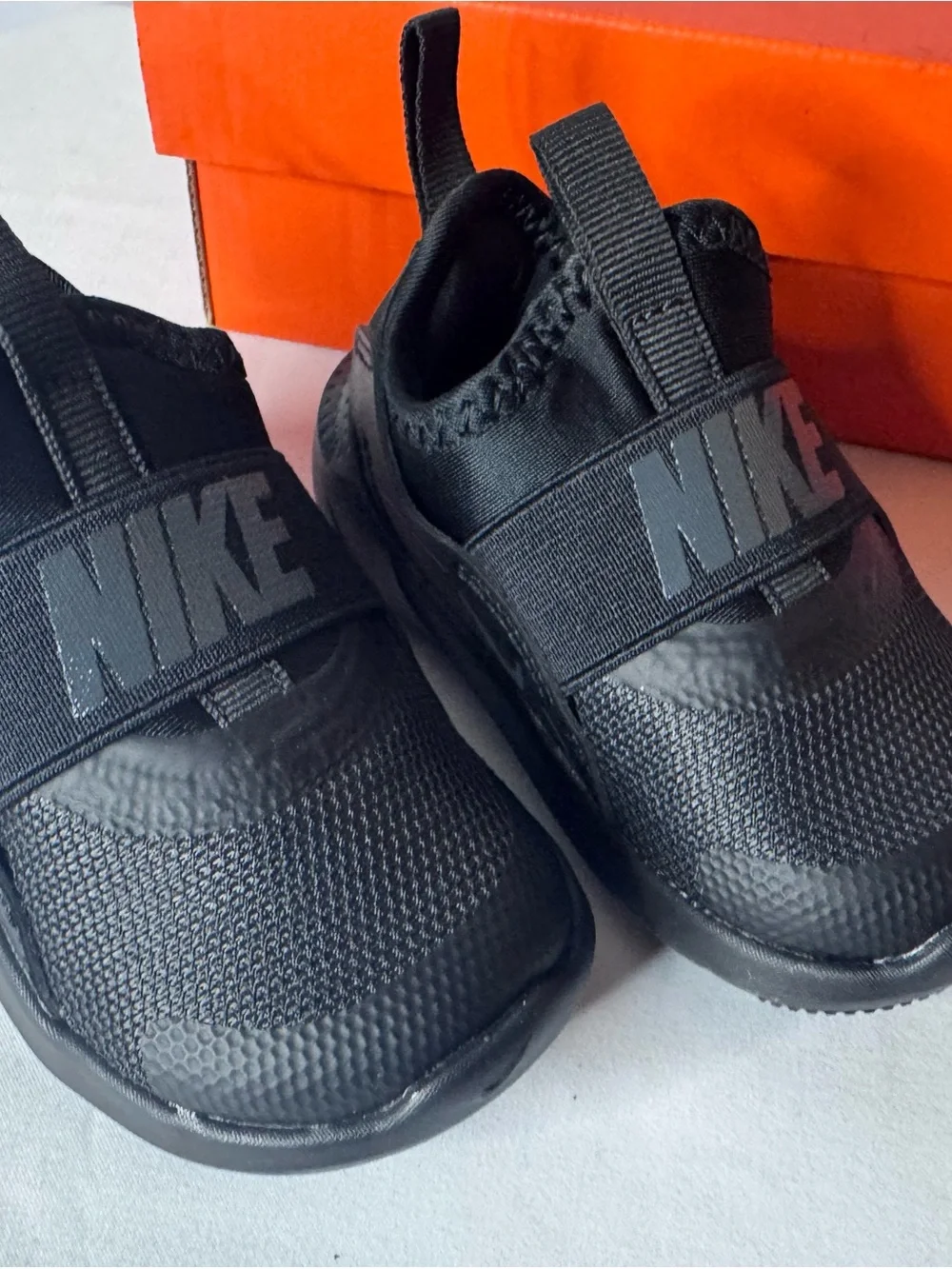Nike Kids' Black Slip-On Athletic Shoes 4C